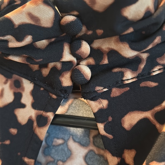 NWT, Inc. International Concepts, women’s LS cold shoulder, turtleneck blouse - Picture 6 of 11